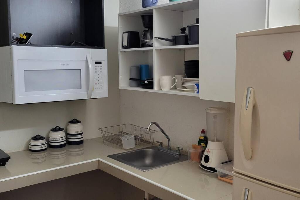 Apartamento Loft Centrico 3 Camas Matrimoniales,Aire Acondicionado, Parking Ciudad Valles Exterior foto
